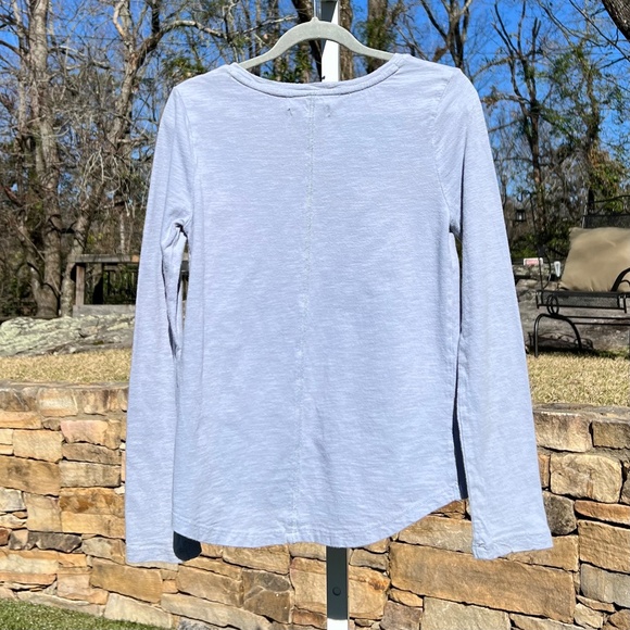 GapKids Gray Long-Sleeve, High-Low, A-Line T-Shirt with Sparkly Sequin "Cool" - Picture 7 of 15